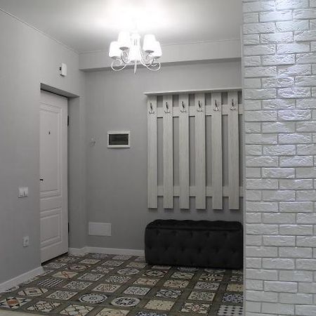 Apartament Lux Sect. Riscani Chisináu Exterior foto