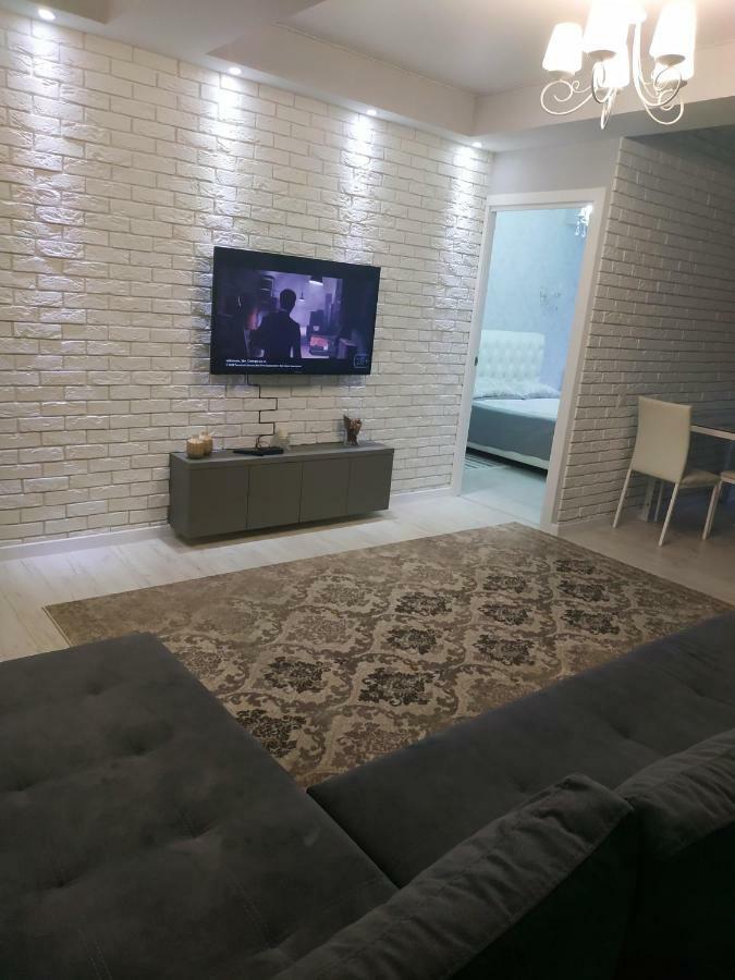 Apartament Lux Sect. Riscani Chisináu Exterior foto